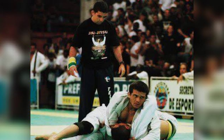 Lenda do jiu-jitsu e do judô mundial desembarca em Alagoas para uma série de seminários.