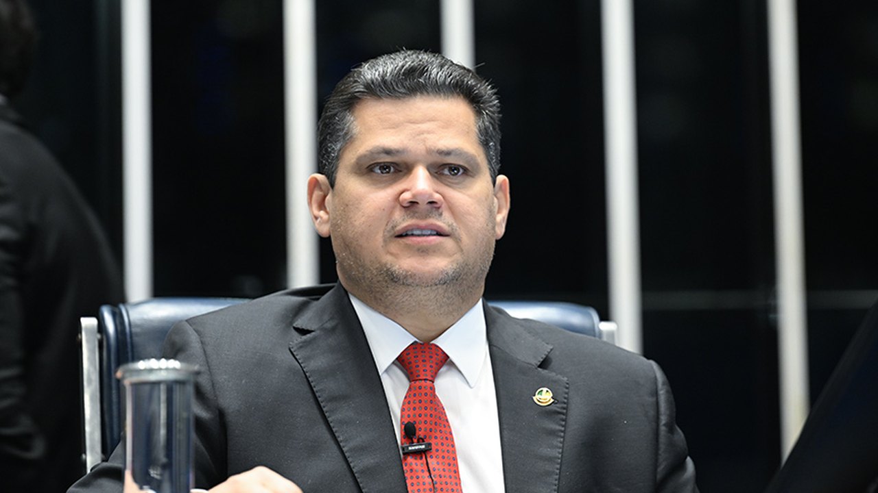 Davi anuncia esforço concentrado presencial na semana de 31 de agosto