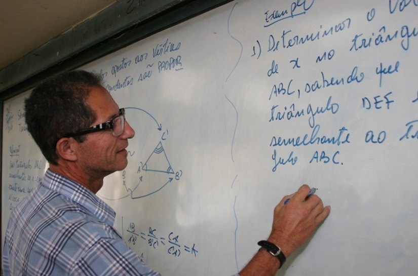 Seduc divulga resultado do concurso de remoção e lotação de professores