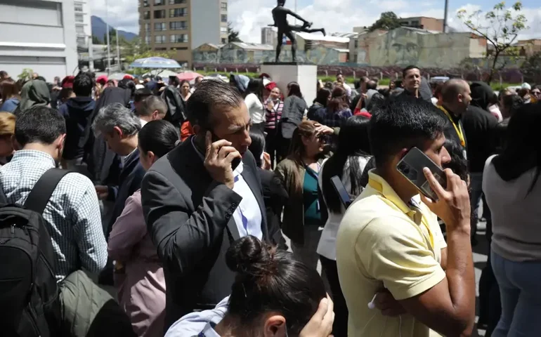 Fortes tremores assustam moradores e causam danos em Bogotá e outras cidades