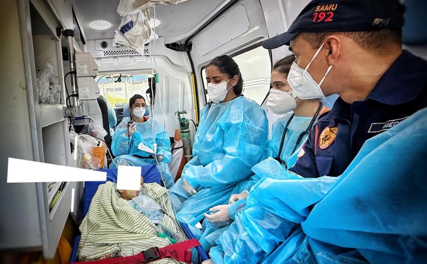 Samu realiza transferência de emergência em caso de suspeita de meningite em criança de 3 anos