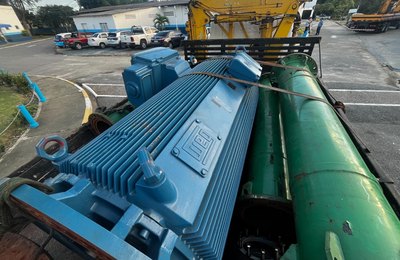 Governo de Alagoas doa equipamento para ajudar no escoamento de água no Rio Grande do Sul