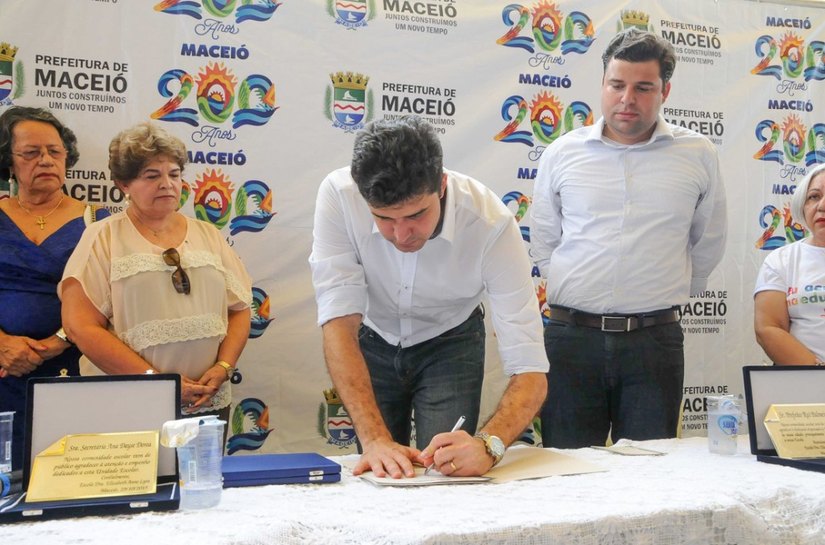 Semed Maceió inicia implantação do ensino em tempo integral