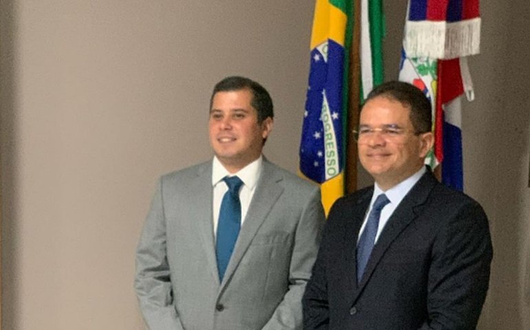 Prefeito de Palmeira excluiu de comitiva de vereadores o sobrinho do deputado Marcelo Victor