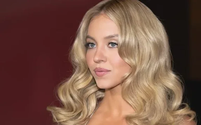 'Barbie MAGA'? Saiba o que é o termo e o que Sydney Sweeney pensa sobre o apelido