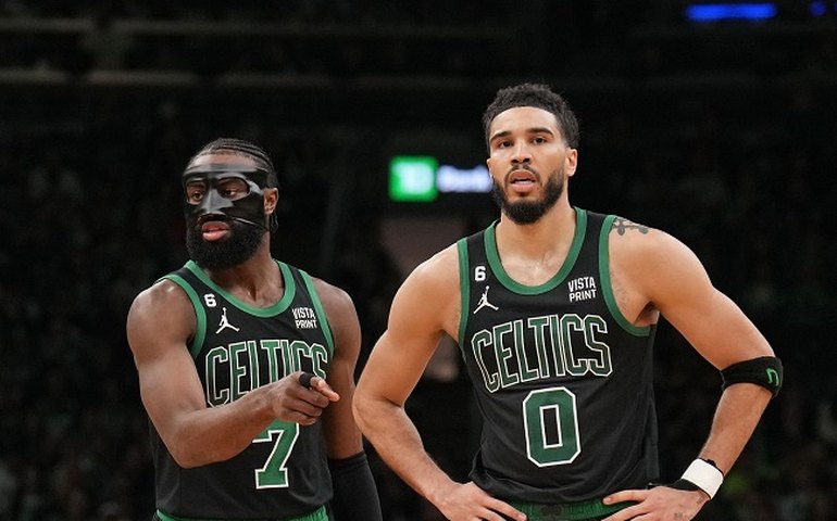 Boston Celtics freia embalo dos Pacers na NBA em noite de inspirada de Jayson Tatum
