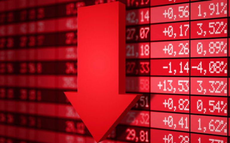 Bolsas da Europa fecham em queda após contração recorde de PIB