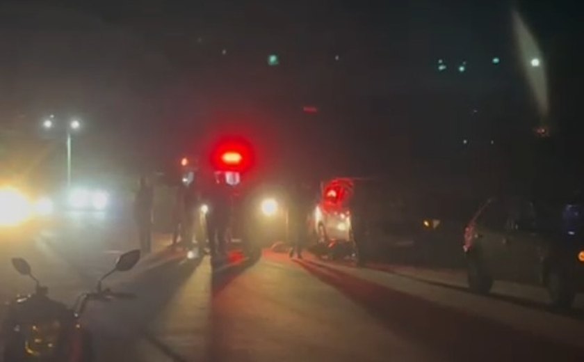 Colisão entre carro e moto deixa feridos na AL-115, em Palmeira dos Índios