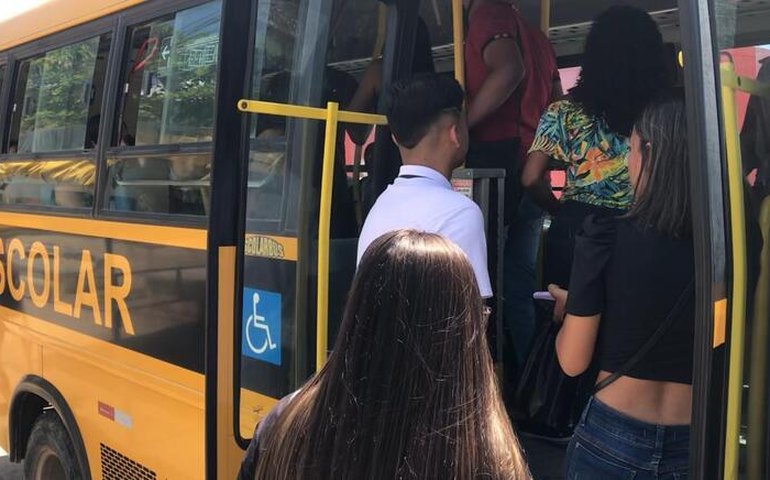 Enem: estudantes de Branquinha têm transporte gratuito nos dias de prova