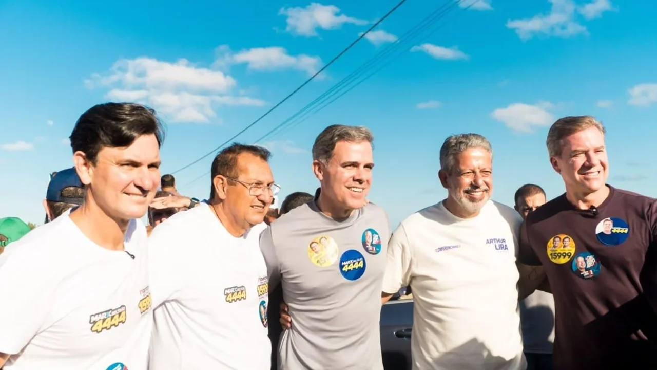 “Quero ser o senador de Alagoas e uma voz incansável na luta por mais turismo, emprego, agricultura, saúde, qualidade de vida e infraestrutura para toda a Região Sul”, afirma Arthur Lira em Coruripe