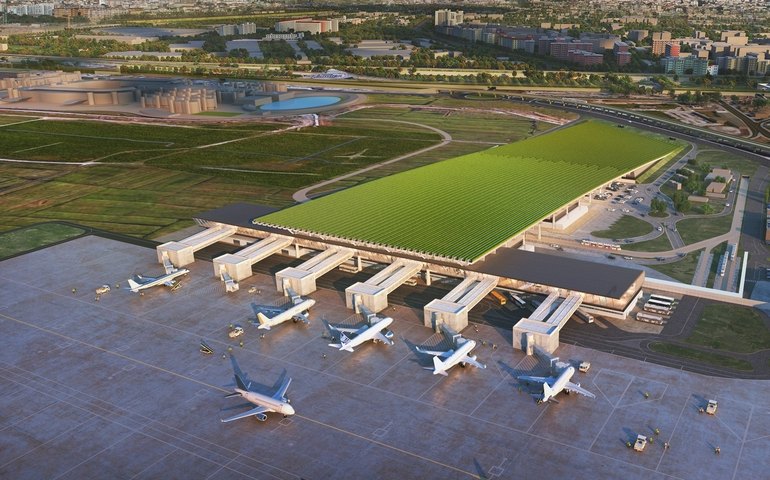 Avião com mais de 180 pessoas a bordo tem fogo em motor ao decolar em aeroporto da Itália