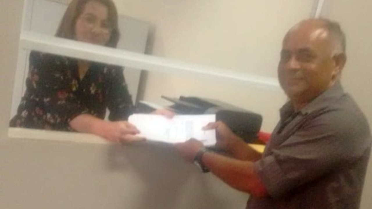Luciano Rey registra na Assembleia candidatura ao governo