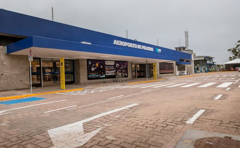 Passageiro agride funcionário de companhia aérea e vandaliza aeroporto no RS após perder voo