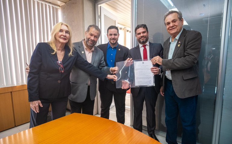 Governo de Alagoas e Ministério da Previdência Social firmam acordo para ampliar serviços à população