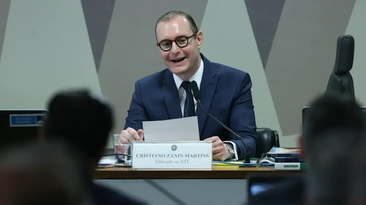 Zanin manda tirar tornozeleira de advogado suspeito de pagar propina a desembargador