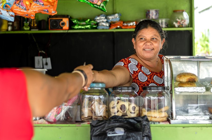 Obras de infraestrutura urbana transformam vida de comerciantes em Igreja Nova
