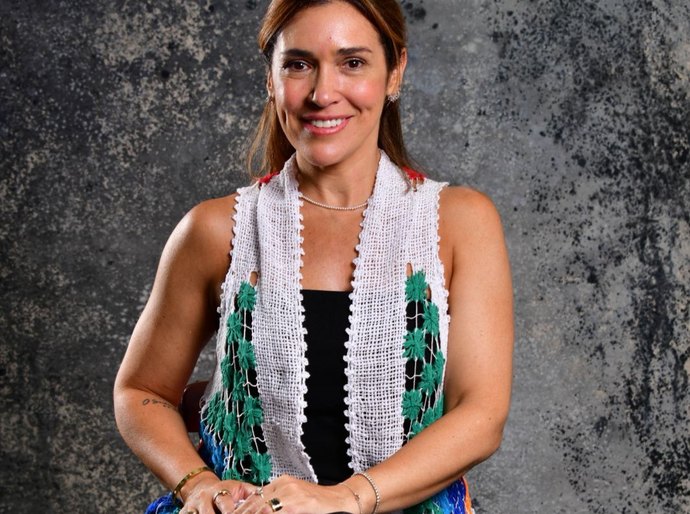 Vereador David do Emprego homenageia empresária Isabela Careca em Sessão Solene pelo Dia da Mulher na Câmara