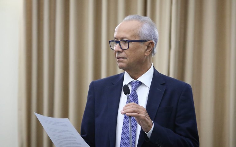 Dr. Wanderley quer proibir alimentos ultraprocessados em escola pública e privada
