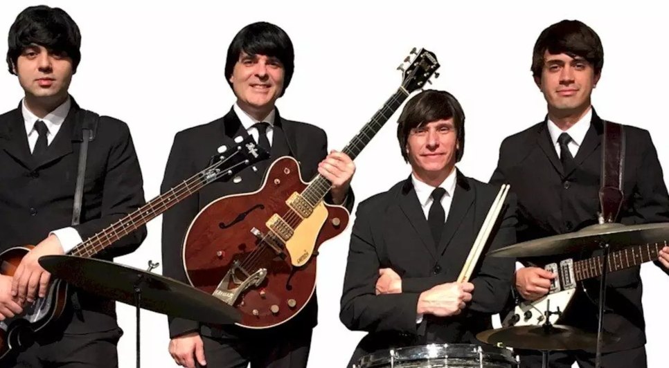 Primeira banda cover brasileira, Beatles 4ever realiza espetáculo musical em Aracaju