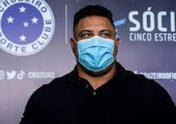 Ronaldo arregaça as mangas e assume comando do Cruzeiro em busca de patrocínio