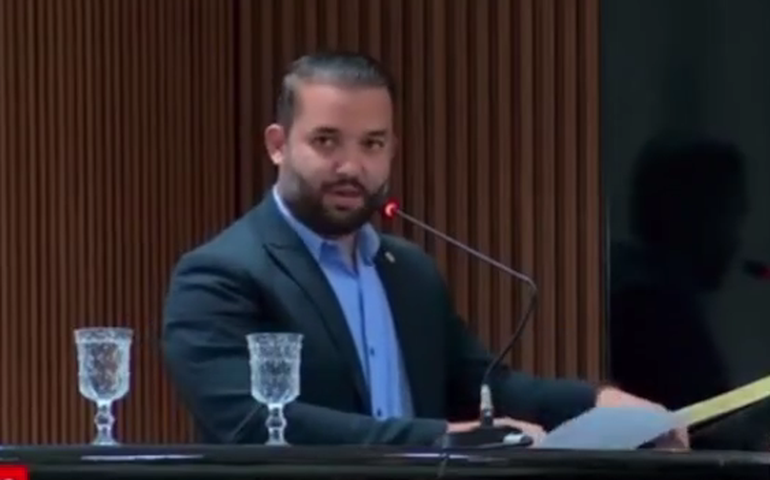 Ministro anula parte de grampo da PF contra vereador acusado de 'estelionato previdenciário'