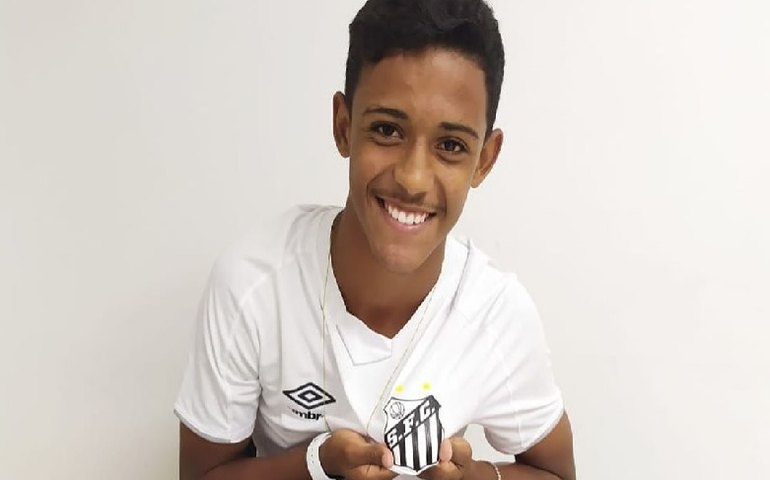 Santos rescinde contrato com Jobson e Nunes e empresta Andrey Quintino ao Ituano