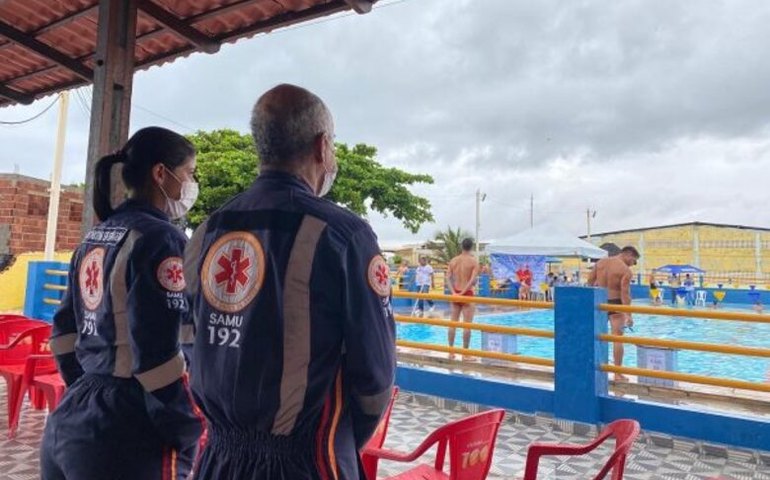 Samu presta apoio à PM/AL durante prova de natação do TAF