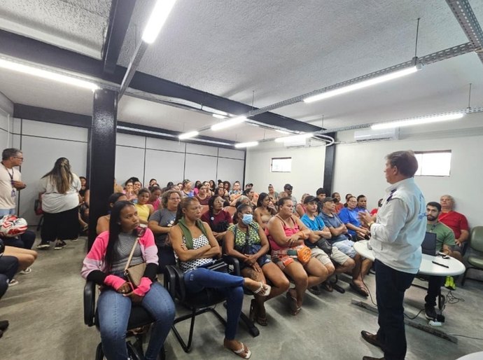 Capacitação de ambulantes do Verão Massayó 2026 inclui cuidados com saúde mental