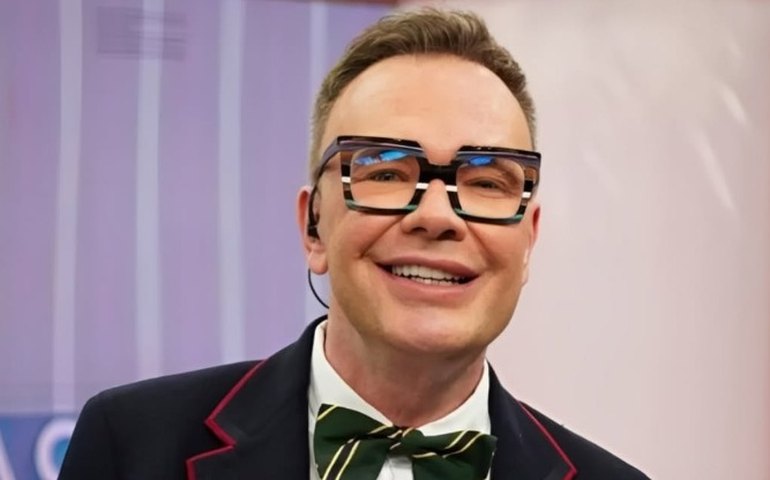 Felipeh Campos é internado em São Paulo após sangramento