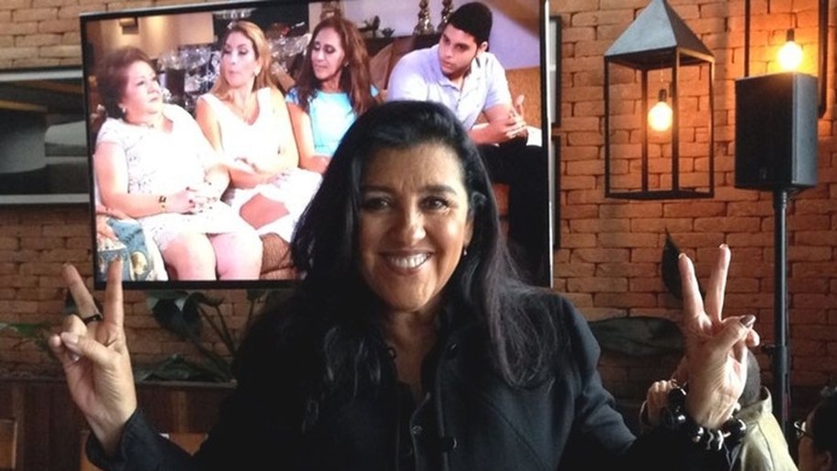Regina Casé é detonada na web por estreia do "Esquenta"