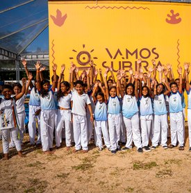 Projeto Arte Capoeira reúne 400 crianças da rede municipal em festival na Pajuçara