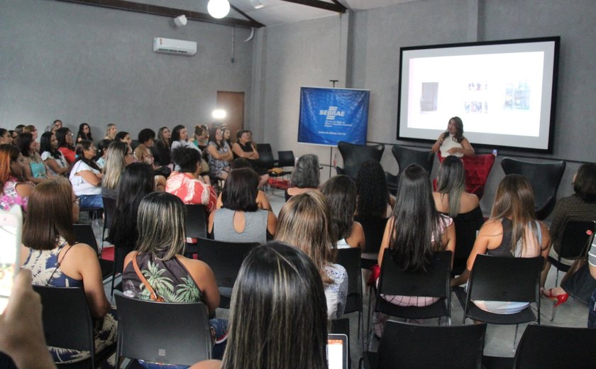Mulheres destacam vida pessoal e profissional durante encontro em Arapiraca