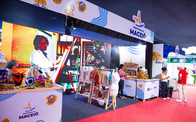 Prefeitura participa da 23ª Feira de Supermercados com iniciativas voltadas ao empreendedorismo local
