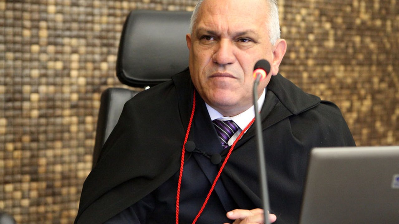 Mantida ação penal contra ex-vice-prefeita de Marechal Deodoro