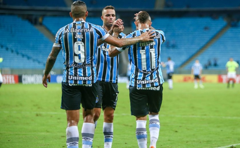 Grêmio dá show, goleia Cerro Porteño e assume liderança de grupo da Libertadores