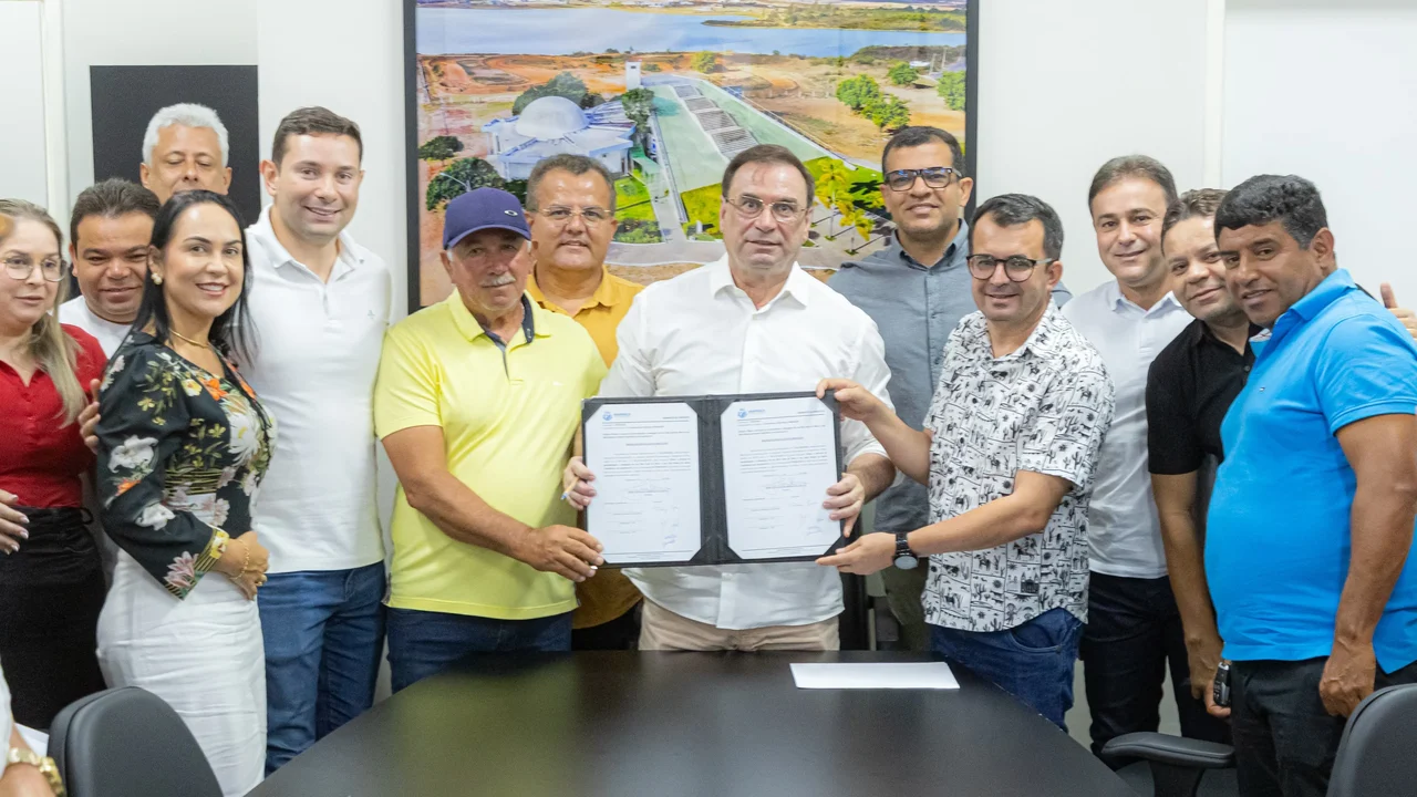 Obra facilitará mobilidade urbana entre o bairro Canafístula e AL 220