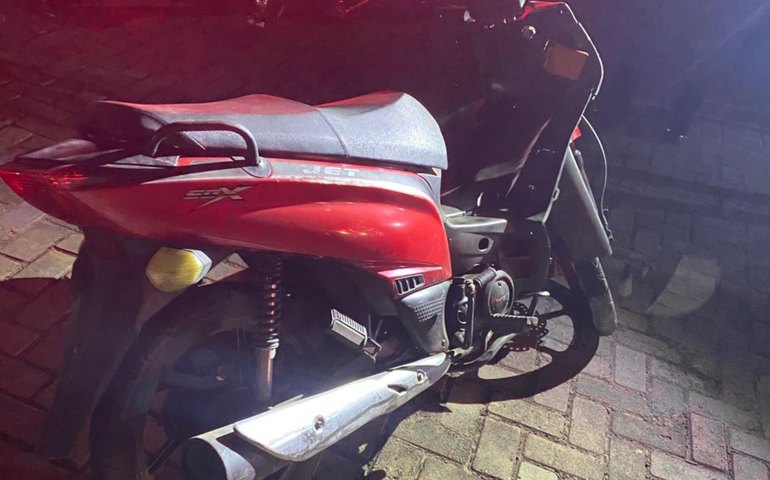 PM recupera três veículos roubados durante fiscalizações de trânsito em Maceió