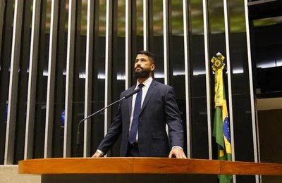 Deputado Federal Delegado Fabio Costa apoia decisão dos EUA de classificar PCC e CV como organizações terroristas