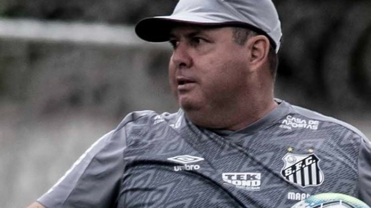 Marcelo Fernandes usará semana livre para achar substituto do capitão Rincón no Santos