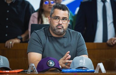 Filipe Valões deixa a Comunicação de Maceió