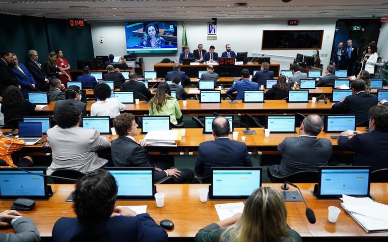 CPI da Americanas: relatório que isenta executivos e acionistas é aprovado, comissão é encerrada