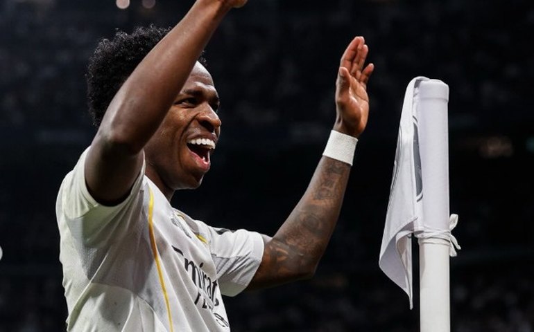 Com gol de Vini Jr, Real Madrid elimina Benfica e avança às oitavas