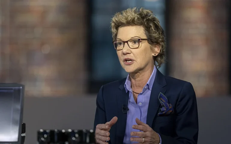 Fed: Daly vê maior possibilidade de corte de juros no outono americano, não em julho