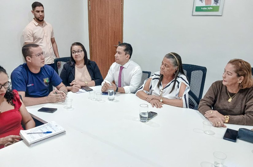 Agosto Lilás: reunião intersetorial discute programação voltada para a assistência de mulheres vítimas de violências, em Palmeira