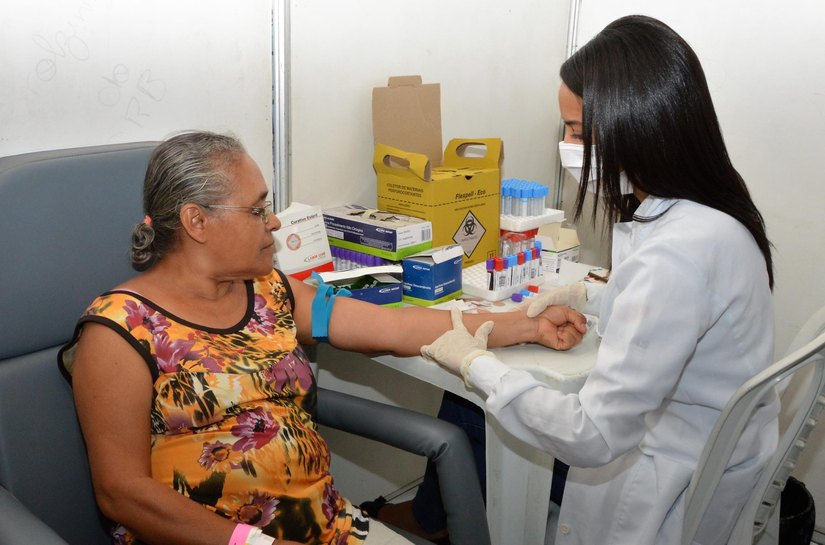 Alagoas publica edital de concurso da Saúde com salários de até R$ 5,7 mil