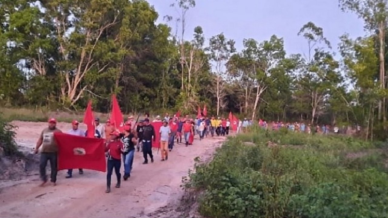 Frente Parlamentar da Agropecuária condena invasões do MST na Bahia