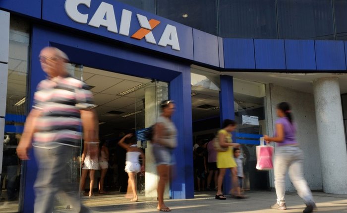 Trabalhador não precisar ir à Caixa solicitar liberação do FGTS Trabalhador não precisar ir à Caixa solicitar liberação do FGTS