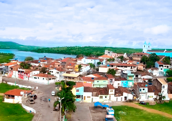 Embriagado, homem efetua vários disparos dentro de bar em Alagoas