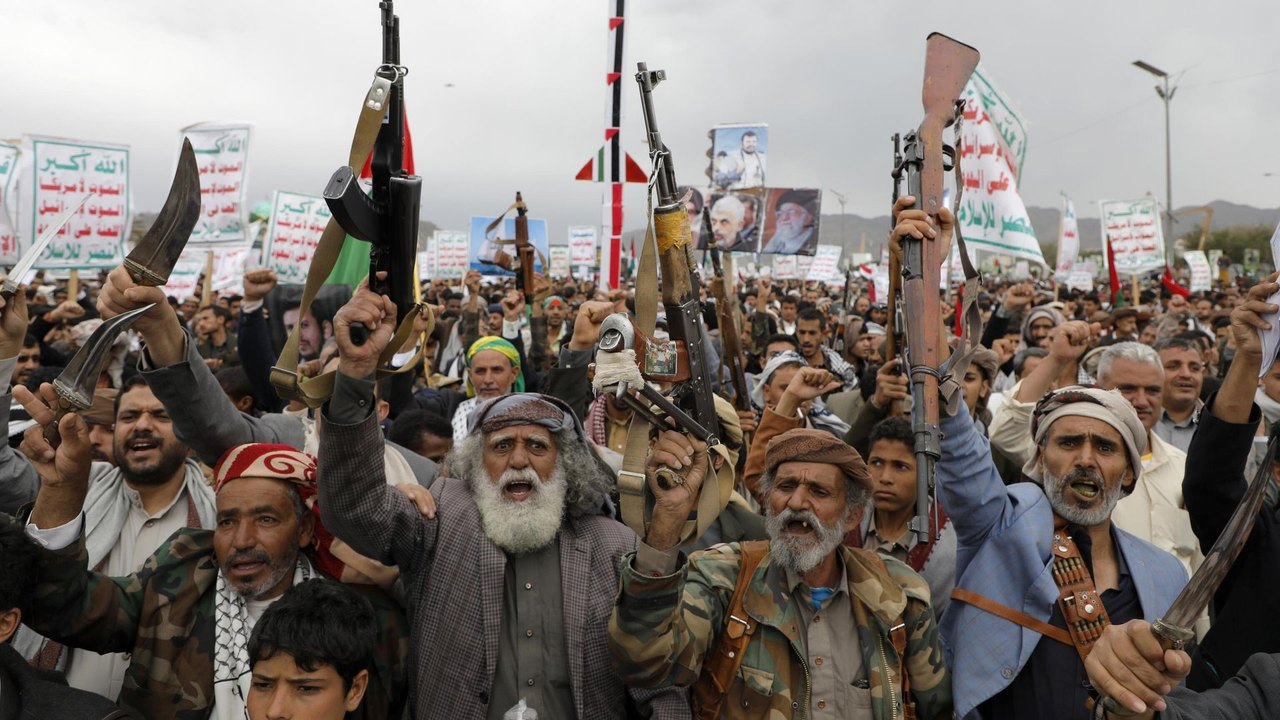 Houthis atacam aeroporto em Abha, na Arábia Saudita