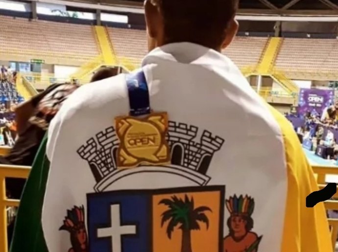 Alexandre Negrão conquista ouro no Fortaleza International Open de Jiu-Jitsu